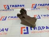 Кронштейн кондиционера Ford Focus 1715451