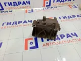 Кронштейн кондиционера Ford Focus 1715451