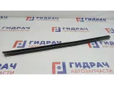 Накладка стекла переднего правого Ford Focus 2 1523453. Внутренняя.