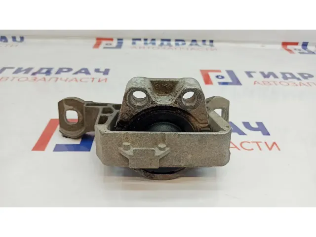 Опора двигателя правая Ford Focus 2 1811940.