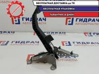 Педаль сцепления Ford Focus 2 4M517B633AN.