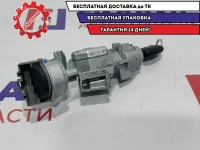 Замок зажигания Ford Focus 2 1681167. 3M513F880AC.