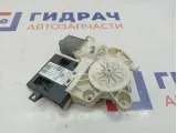 Моторчик стеклоподъемника задний левый Ford Focus 2 1776007.