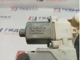 Моторчик стеклоподъемника задний правый Ford Focus 2 7M5T14B534CC.