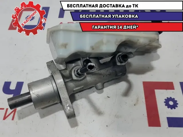 Цилиндр тормозной главный Ford Focus 2 1456989. В сборе.