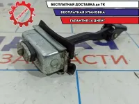 Ограничитель двери Ford Focus 2 1641573.