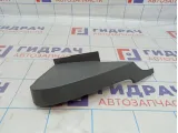 Накладка торпедо левая Ford Focus 2 1353298. Царапина.