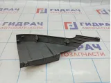 Накладка торпедо левая Ford Focus 2 1353298. Царапина.