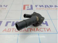 Корпус термостата Ford Focus 2 1476110. С термостатом.