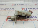 Цилиндр тормозной главный Ford Focus 2 1456989. Не оригинальная крышка.