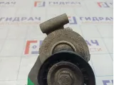 Натяжитель ремня Ford Focus 2 . Аналог. Ролик под замену.