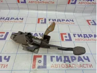 Педаль тормоза Ford Focus 2 1735358.