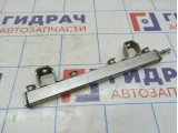 Рейка топливная (рампа) Ford Focus 2 1356996.