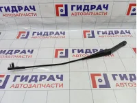 Поводок стеклоочистителя передний правый Ford Focus 2 1731536