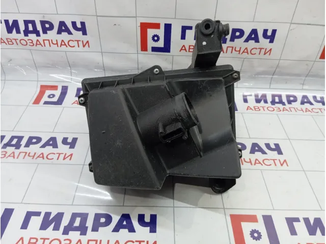 Корпус воздушного фильтра Ford Focus 2 1365170