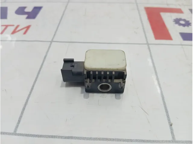 Датчик AIR BAG боковой Ford Focus 2 1232343