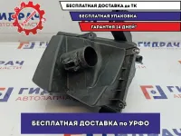 Корпус воздушного фильтра Ford Focus 2 1365170. Сломано крепление.