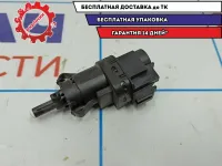 Датчик включения стопсигнала Ford Focus 2 3M5T13480AB.