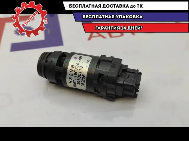 Датчик температуры воздуха салонный Ford Focus 2 1325968.