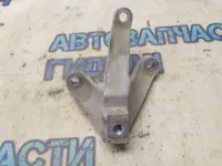 Кронштейн опоры КПП Ford Focus 2 Отличное состояние