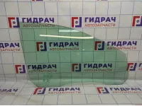 Стекло двери передней правой Ford Focus 2 1342622.