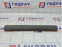 Накладка порога внутренняя передняя левая Ford Focus 2 1449655. Потертость.