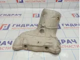Экран тепловой Ford Focus 2 1402919. Дефект.