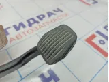 Педаль тормоза Ford Focus 2 1735358. Потертость.