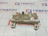 Блок предохранителей Ford Focus 2 2027109.