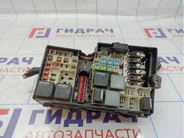 Блок предохранителей моторный Ford Focus 2 3M5T14A067BC.