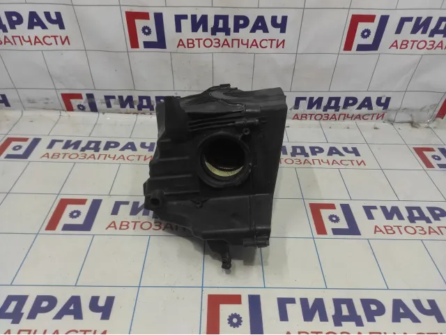 Корпус воздушного фильтра Ford Focus 2 1908589
