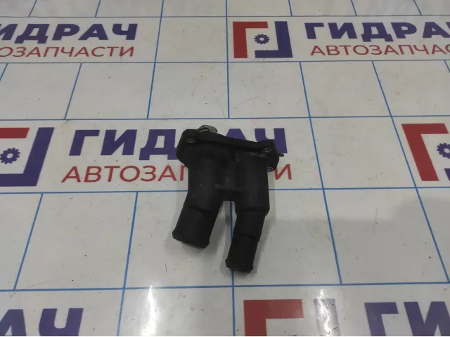 Крышка термостата Ford Focus 2 1707050