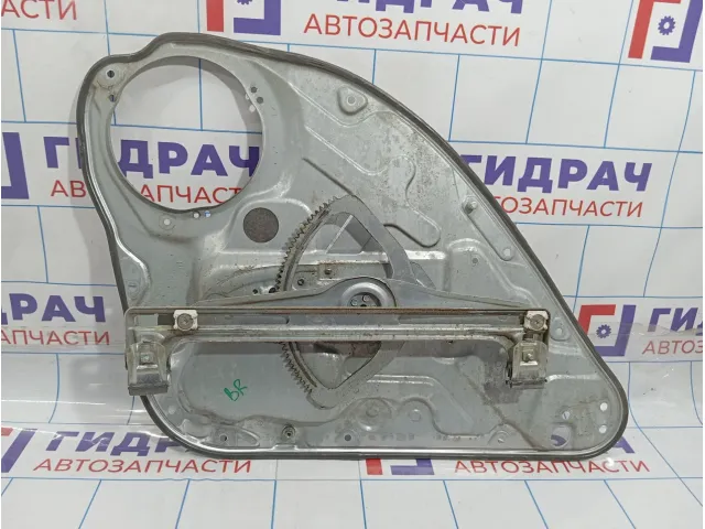 Стеклоподъемник механический задний правый Ford Focus 2 1738643