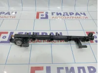 Рейка топливная (рампа) Ford Focus 2 1698074
