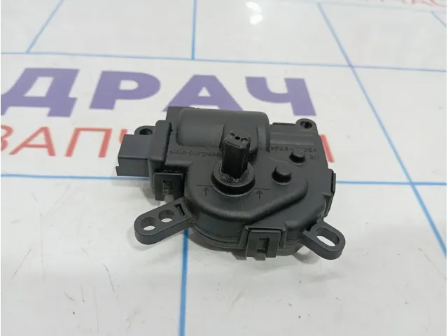 Моторчик заслонки отопителя Ford Focus 2 1144030