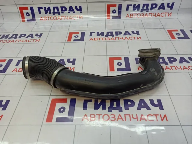 Патрубок воздушного фильтра Ford Focus 2 1619637