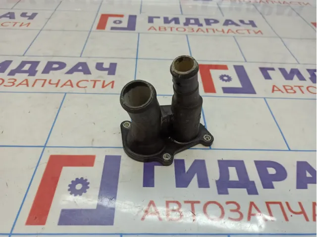 Крышка термостата Ford Focus 2 1707050