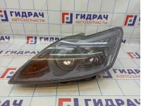Фара левая Ford Focus 2 1744977