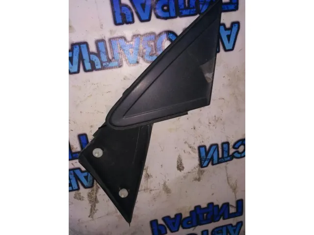 уголок наружный шт Ford Focus 2 2011