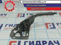 Рычаг стояночного тормоза Ford Focus 2 1670791.
