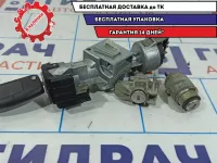 Замок зажигания Ford Focus 2 1681167. Комплект.