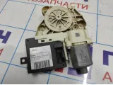Моторчик стеклоподъемника задний правый Ford Focus 2 1430373.