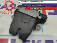 Замок багажника Ford Focus 2 1570448. 5 контактов.