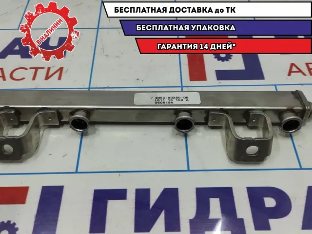 Рейка топливная (рампа) Ford Focus 2 1356996.