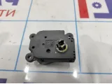 Моторчик заслонки отопителя Ford Focus 2 1786200.
