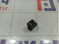 Кнопка стеклоподъемника Ford Focus 3 1746832