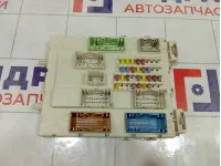 Блок предохранителей Ford Focus 3 2227208