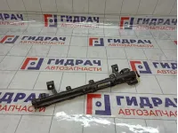 Рейка топливная (рампа) Ford Focus 3 1804263