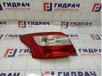 Фонарь задний наружный левый Ford Focus 3 1863056