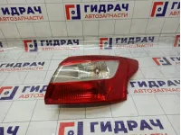 Фонарь задний наружный правый Ford Focus 3 1863057